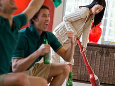 Chồng đã vô dụng lại còn "tinh tướng"