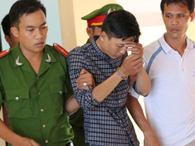 Gia đình bị can vụ thảm sát ở Bình Phước không mời luật sư