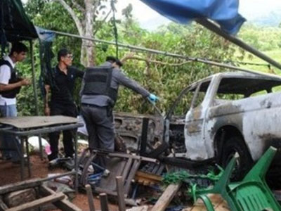 Hai binh lính bị bắn và bị thiêu cháy: Thái Lan lại loạn