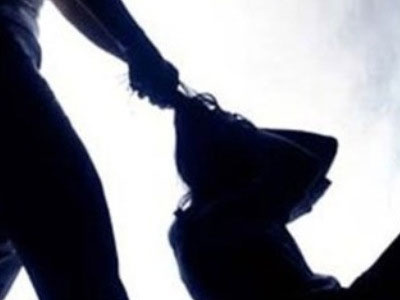 Bắt kẻ trùm mền, dùng búa đập đầu vợ lẩn trốn 22 năm