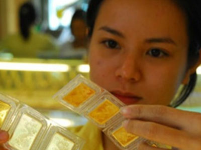 Vàng đã hết thời "vàng son"?