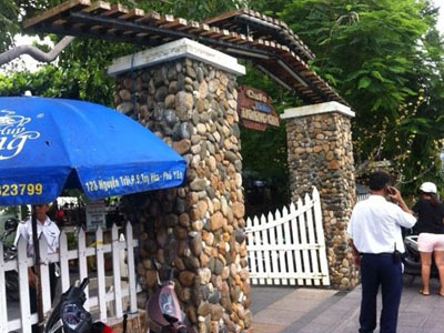 Hai nữ du khách chết trong bể bơi khách sạn ở Quy Nhơn
