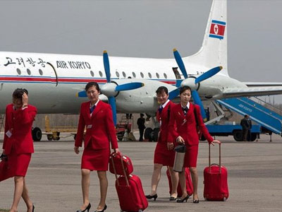 Ông Kim Jong-un lệnh cho tiếp viên hàng không mặc váy ngắn khoe chân