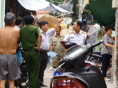 Công nhân rơi từ lầu 3, tử vong tại chỗ