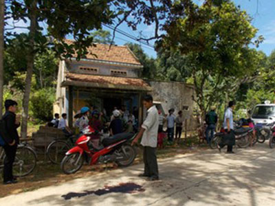Đi gọi mẹ, nam thanh niên đâm chết hàng xóm