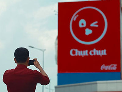 "Điểm mặt" Top 3 quảng cáo gây tò mò nhất của Coca-Cola