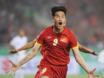 Lê Công Vinh: "Đá với Man City tốt cho cả nền bóng đá"