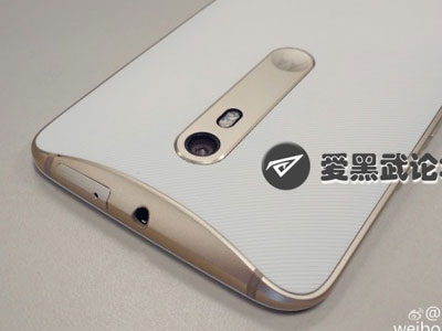 Rò rỉ ảnh thực tế Moto X 2015 phiên bản màu vàng gold
