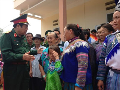Đại tướng Phùng Quang Thanh liên tục tiếp khách trong hai ngày cuối tuần