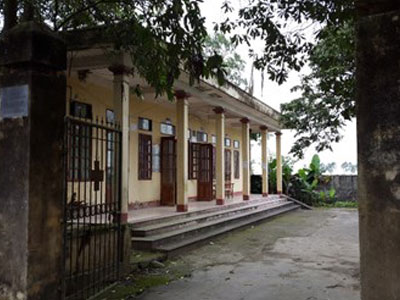 Nữ công nhân 9x uống thuốc sâu tự tử khi đang mang thai