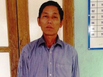 "Trưởng bản" ra đầu thú sau 14 năm trốn lệnh truy nã