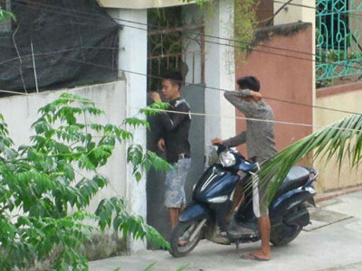 Đột kích thủ phủ của ông trùm bán lẻ ma túy ở Hải Dương