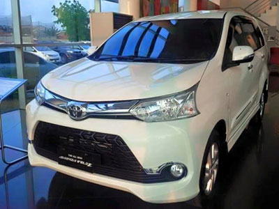 Toyota Avanza Veloz - xe gia đình giá từ 15.600 USD