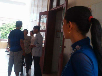 Mâu thuẫn, dượng ra tay đánh 2 cháu nhỏ thương vong