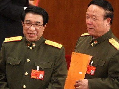 Trung Quốc huy động hơn 10 xe quân dụng bao vây bắt "siêu hổ quân đội"