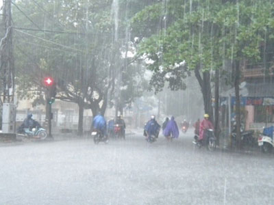 Cảnh báo mưa lớn cục bộ, nguy cơ lũ quét trên toàn miền Bắc