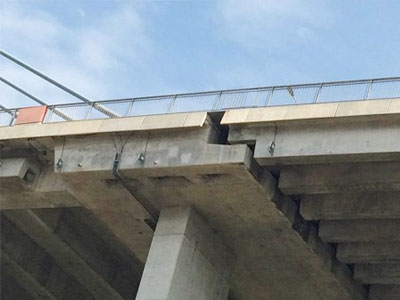 Bác bỏ tin cầu Phú Mỹ sắp sập gây hoang mang dư luận