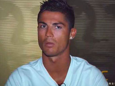 Ronaldo văng tục với phóng viên CNN khi được hỏi về scandal FIFA