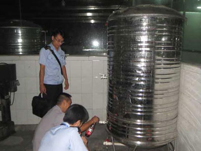 Trung Quốc: Pha thuốc cường dương vào rượu để chế “tiên tửu”
