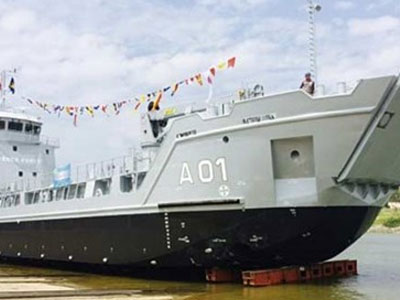 Việt Nam đóng tàu đổ bộ RoRo 5612 cho Bahamas