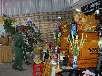 Gia đình đau đớn đón quan tài ba chị em ruột về nhà