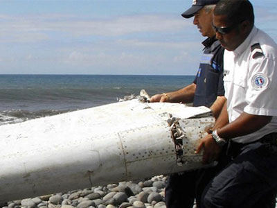 Tại sao Malaysia xác nhận cánh phi cơ là của MH370?