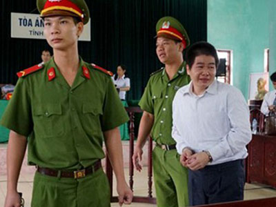 Trả hồ sơ vụ án Tàng Keangnam buôn hơn 1.700 bánh heroin