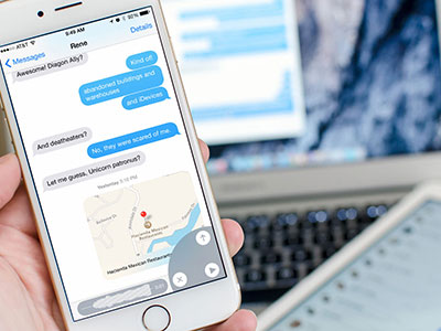 Dữ liệu Facebook, iMessage trên iPhone có thể bị đánh cắp