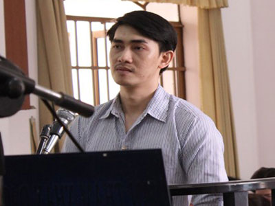 "Phi công trẻ" được "xóa" tội cướp nhẫn kim cương 7 tỉ đồng của người tình đại gia