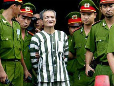 Đánh sập "tập đoàn phạm tội" Năm Cam