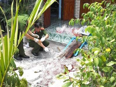 Vụ đại úy nghỉ hưu bị sát hại: Hung thủ để lại dao, quần áo?