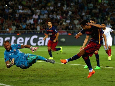 Pedro muốn ra đi sau khi giúp Barca đoạt siêu cúp châu Âu