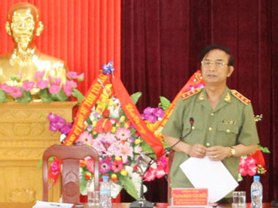 Thứ trưởng Thường trực Đặng Văn Hiếu chỉ đạo công tác điều tra vụ thảm án ở Yên Bái
