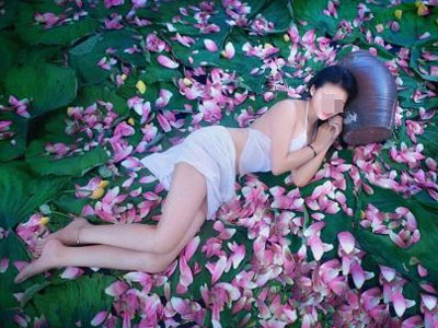 Công an Hà Nội xác minh việc nữ thiếu úy CA chụp ảnh nóng bỏng
