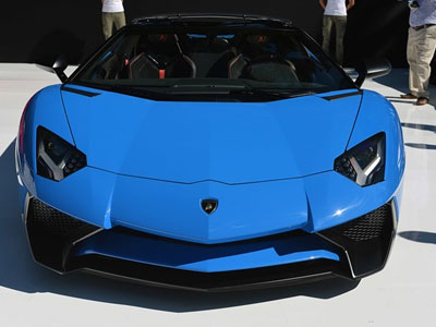 Siêu xe Lamborghini Aventador SV Roadster trình diện