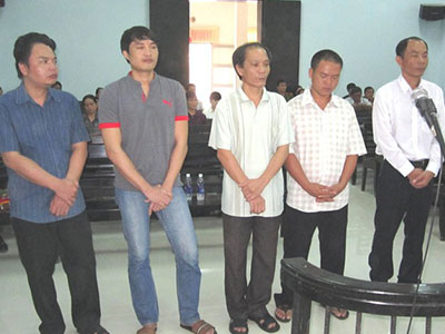Nguyên trưởng công an huyện ăn chặn kỳ nam lĩnh 9 năm tù