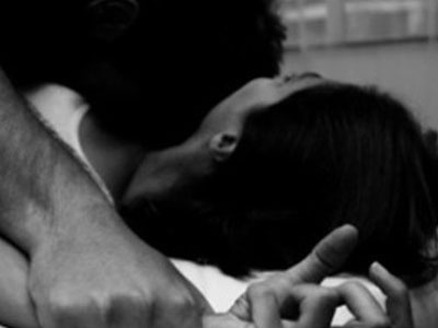 Thấy xóm trọ vắng người, “yêu râu xanh” đè thiếu nữ ra hãm hiếp