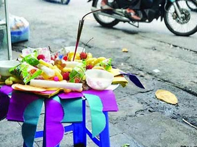Cúng rằm tháng 7 đúng cách để khỏi rước "vong" vào nhà