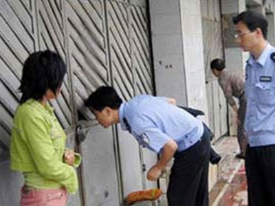 Khách làng chơi nhẵn túi giải cứu gái bán dâm 16 tuổi