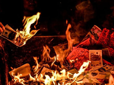 Chuyên gia lý giải những kiêng kỵ tháng “cô hồn”