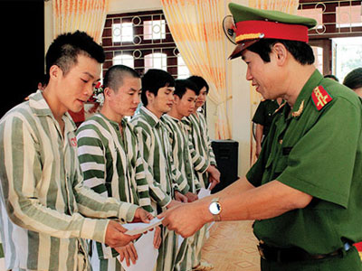 Trên 18.000 phạm nhân được đặc xá sẽ về nhà trước 30/8