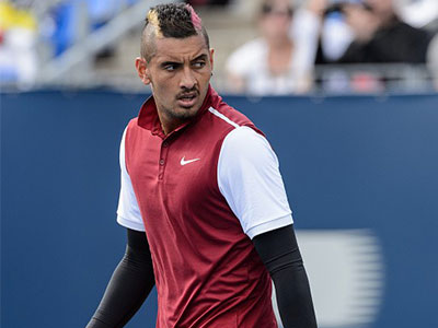 Kyrgios bị phạt nặng vì nhục mạ Wawrinka trên sân