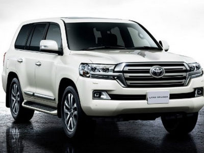 Toyota Land Cruiser 200 2016 giá 859 triệu đồng lên kệ