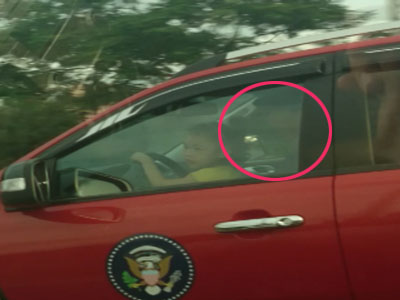 Clip: Bé gái lái ôtô bán tải trên đại lộ Thăng Long