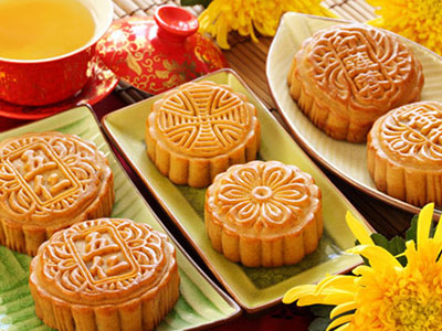 Những người không nên ăn bánh trung thu