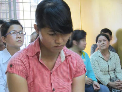 Đâm chết chồng vì bị nghi giấu tiền riêng