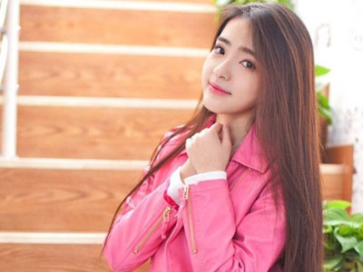 Cộng đồng mạng Trung Quốc ngẩn ngơ trước nhan sắc của "nữ sinh thiên thần"
