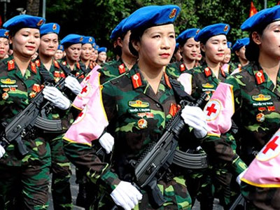 Rạng rỡ nữ chiến sỹ Quân y trong lễ diễu binh