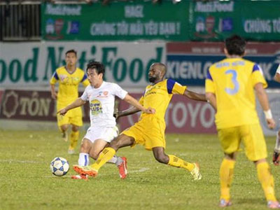 V-League: Bi hài kịch trong ván cờ tàn