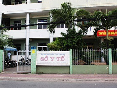 Giám đốc Sở Y tế Long An trả lại "quà khủng" 400 triệu
